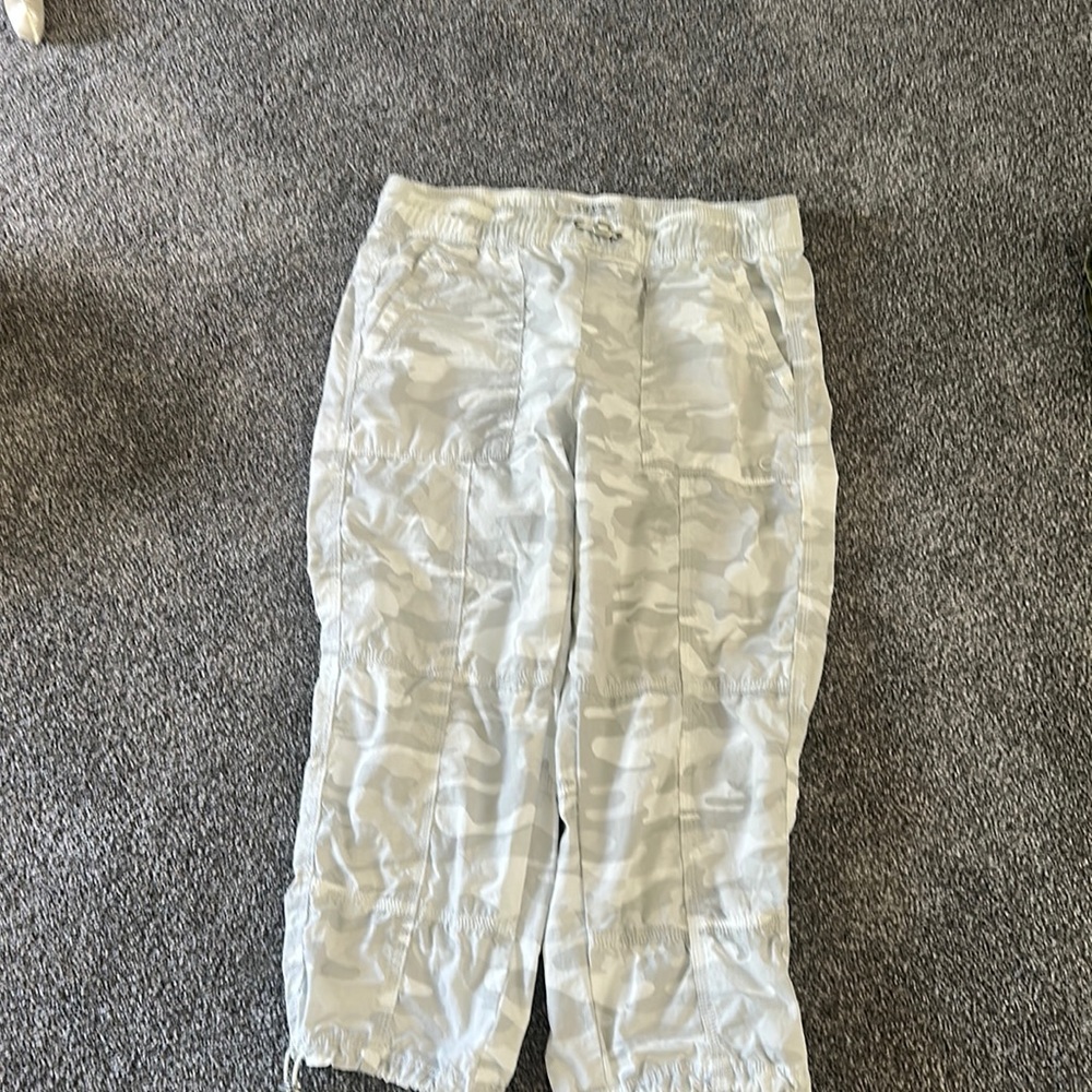 Capris pants